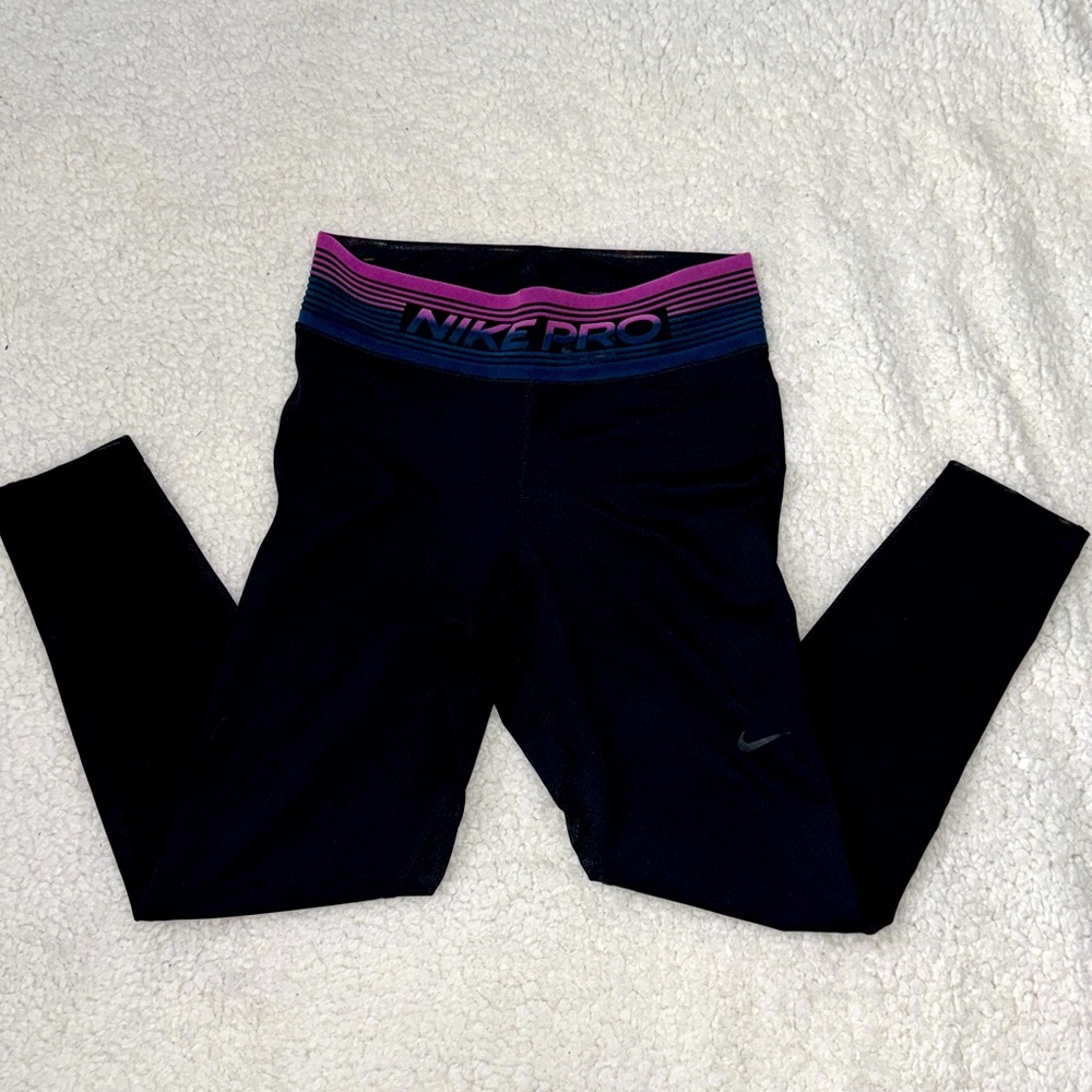 Nike Pro leggings
